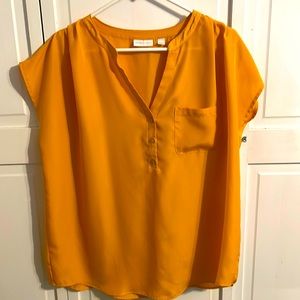 Women’s blouse